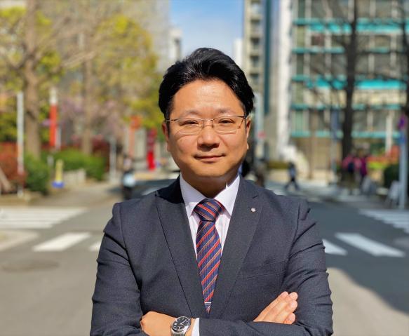 取締役社長 岩村 彰憲